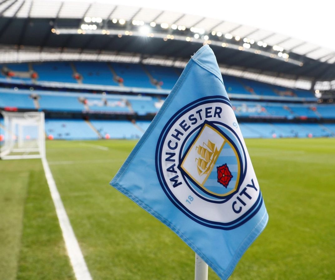 10 đội bóng gợi ý quản lý trong Football Manager 2017